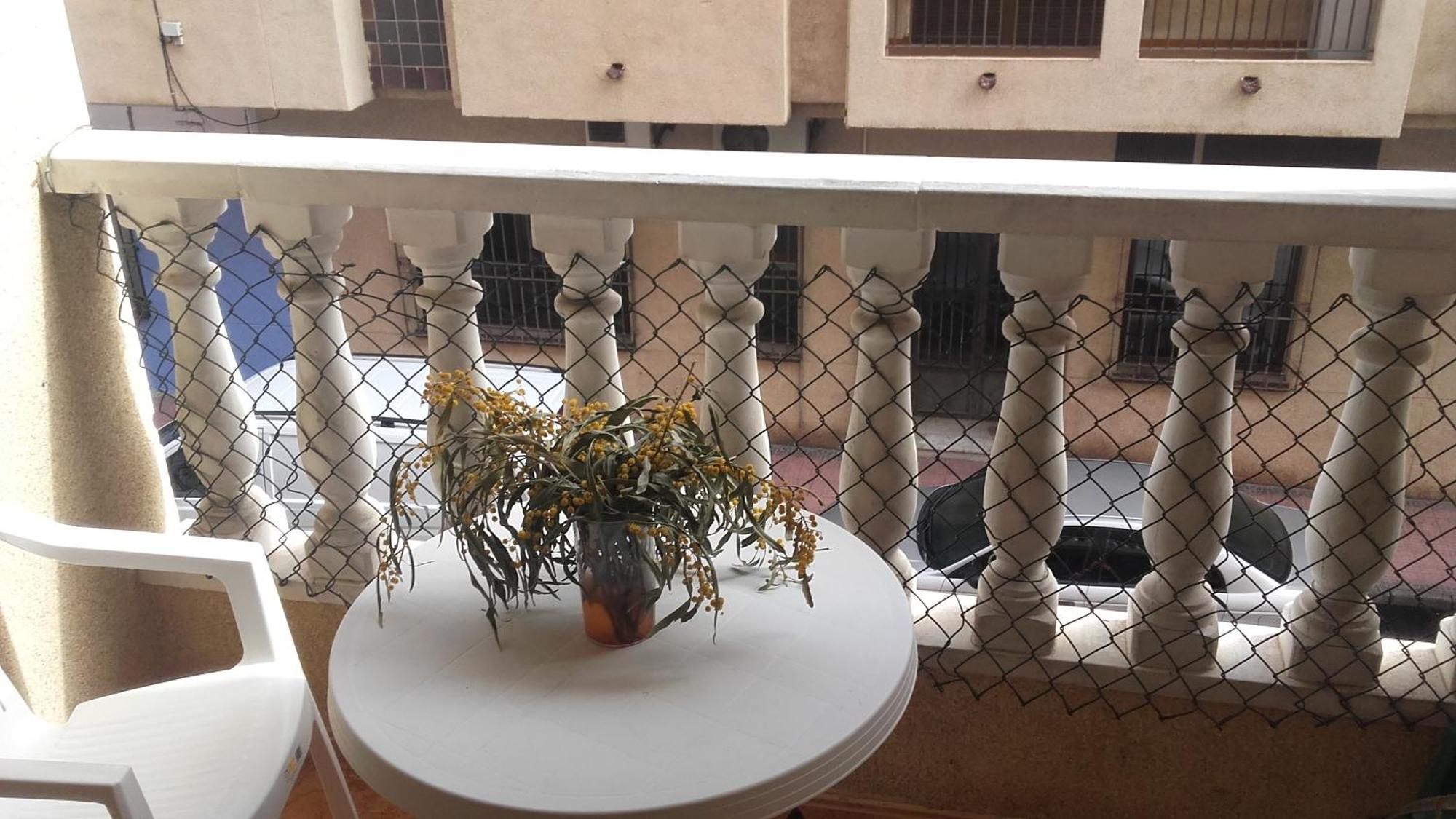 Bonito Apartamento En Torrevieja Luaran gambar